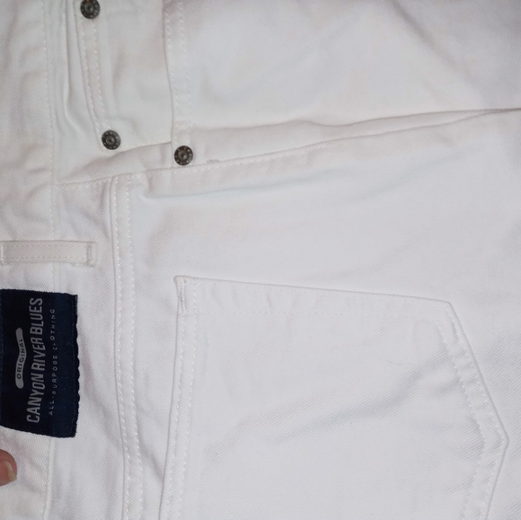 Sized 12 white jean - Picture 2 of 6